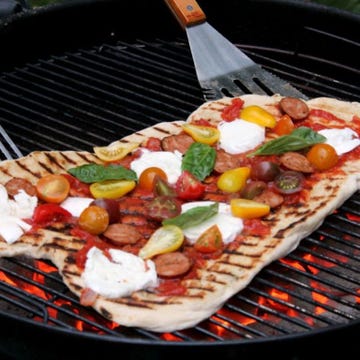 Food, Cuisine, Barbecue grill, Cooking, Dish, Ingredient, Tableware, Recipe, Grilling, Plate, 