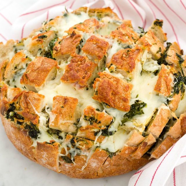 Spinach and Artichoke Pull-Apart Bread Recipe - How to Make Spinach and ...