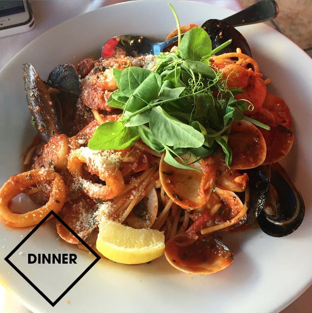 Food, Cuisine, Ingredient, Tableware, Seafood, Lemon, Dish, Citrus, Plate, Dishware, 