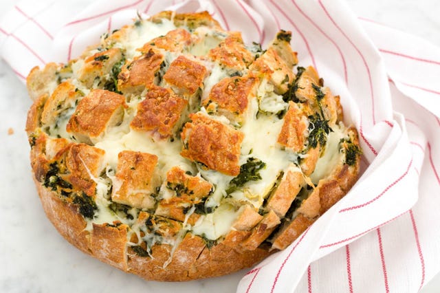 Spinach and artichoke pull apart bread