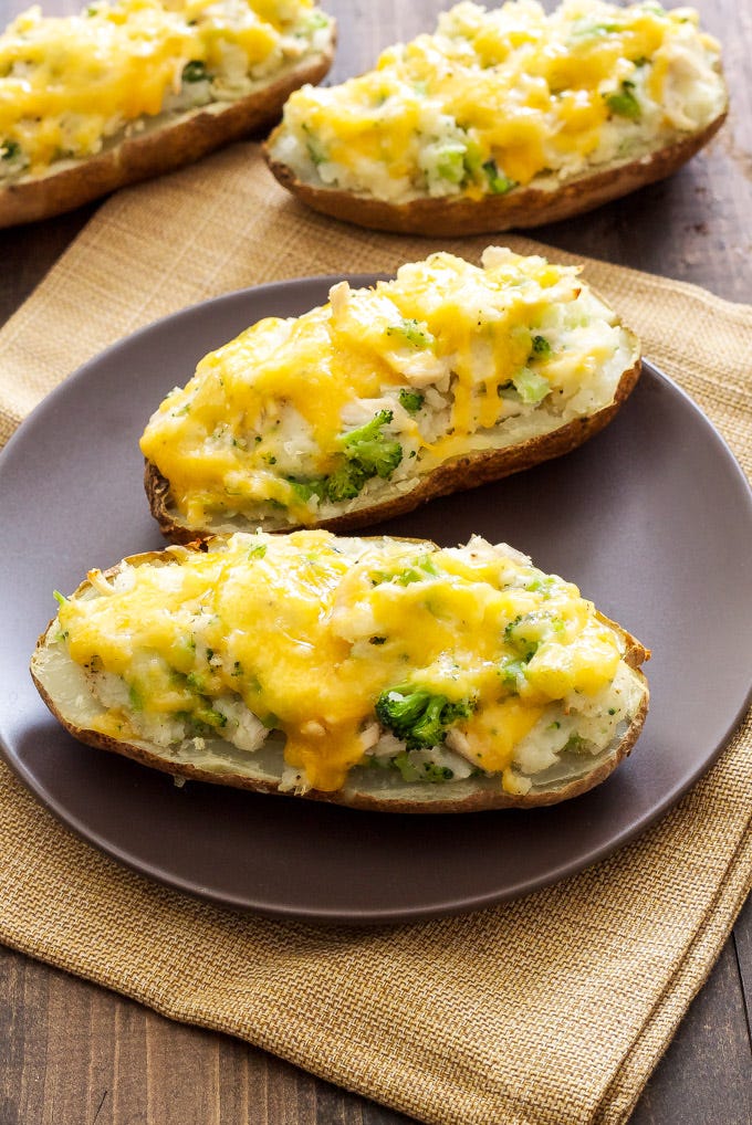 Dish, Food, Cuisine, Potato, Ingredient, Welsh rarebit, Baked potato, Produce, Root vegetable, Staple food, 