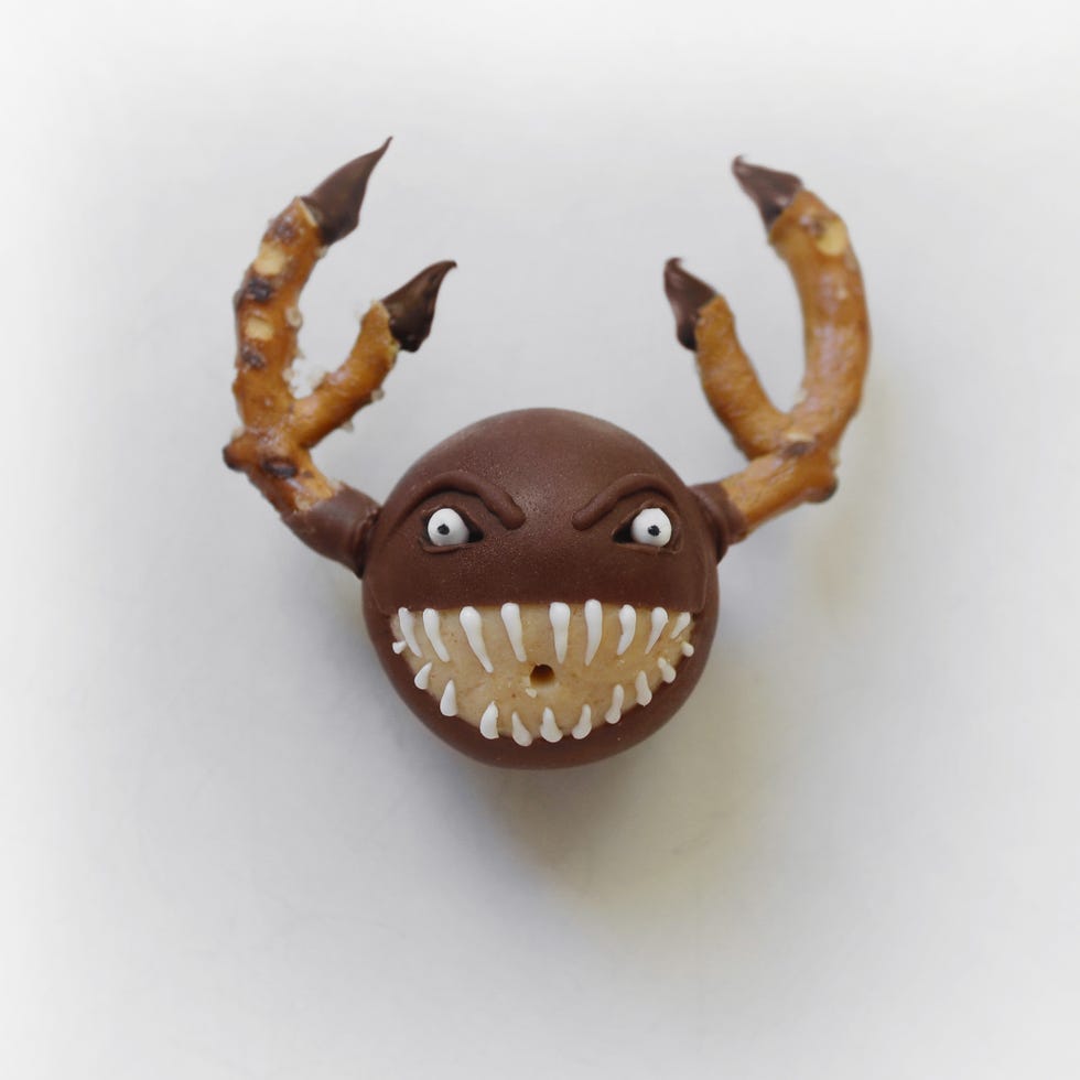 Brown, Jaw, Tan, Bronze, Bronze, Bone, Toy, Craft, Sculpture, 
