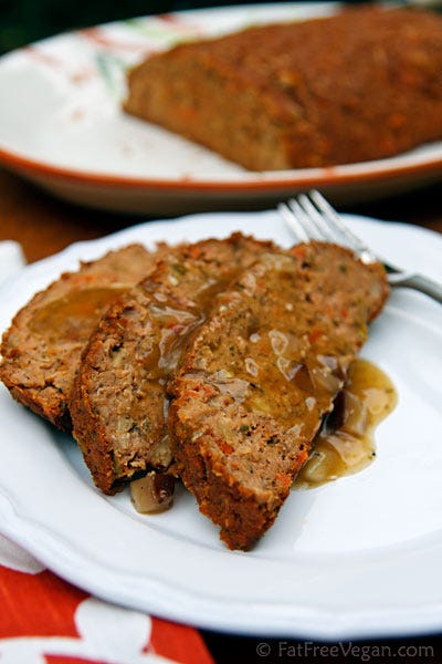 Dish, Food, Cuisine, Ingredient, Meatloaf, Loaf, Pumpkin bread, Produce, Staple food, Baked goods, 