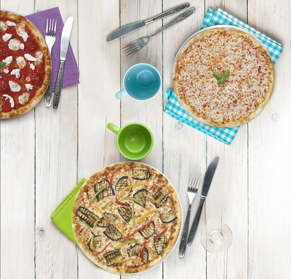 Food, Cuisine, Dishware, Dish, Meal, Ingredient, Plate, Tableware, Kitchen utensil, Recipe, 