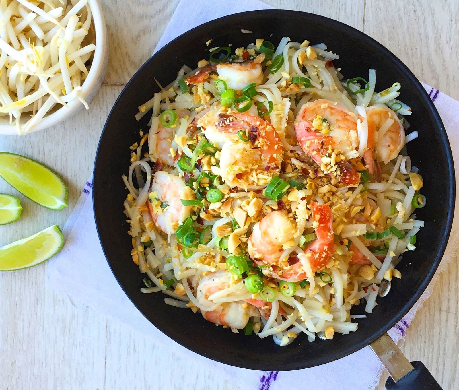 Best Easy Shrimp Pad Thai Recipe-How To Make Easy Shrimp Pad Thai ...