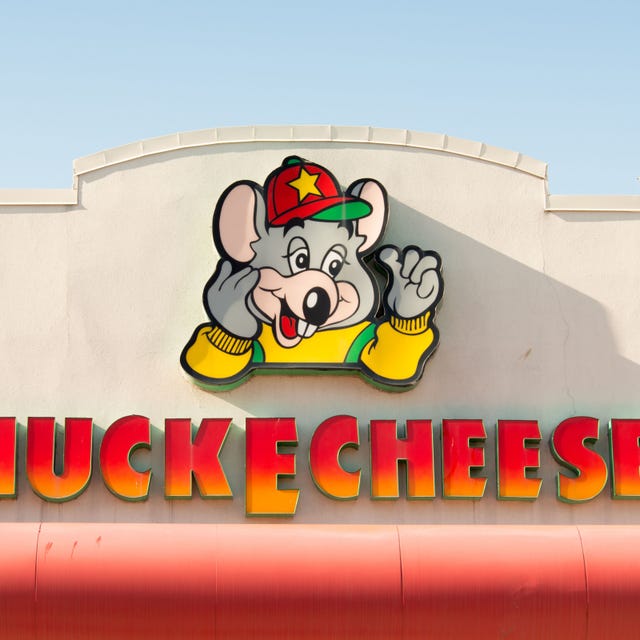 Chuck E. Cheese's Is Upgrading Their Booze Menu - Delish.com