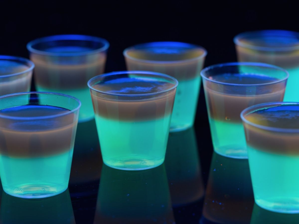 Easy Glow  Make Glow In The Dark food and drink using Special Ingredients  Easy Glow 
