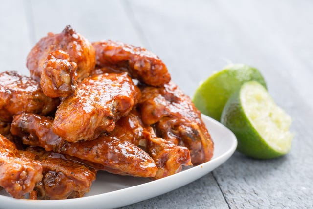 slow-cooker-chicken-wings-chipotle slow-cooker-chicken-wings-chipotle