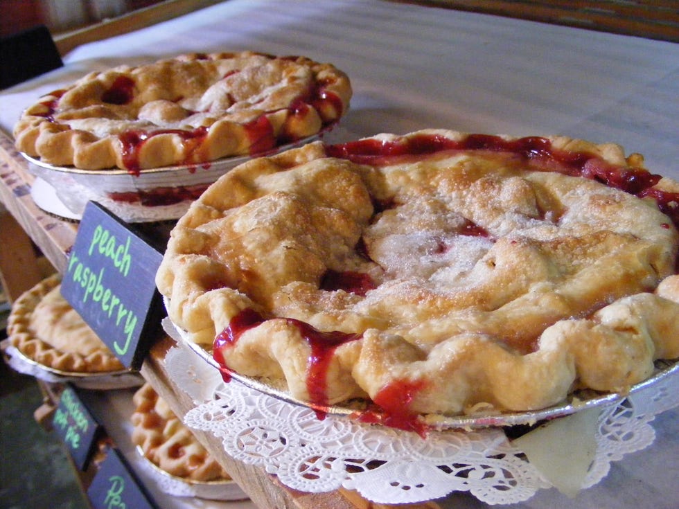 Food, Cuisine, Pie, Dish, Dessert, Ingredient, Tableware, Recipe, Baked goods, Snack, 