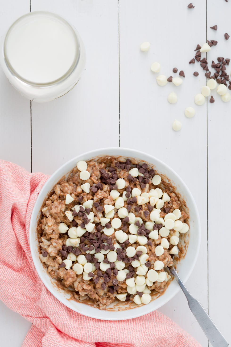 delish-oatmeal-triple-chocolate