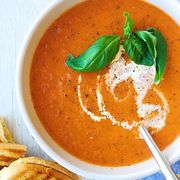 creamy tomato basil soup with grilled cheese bites