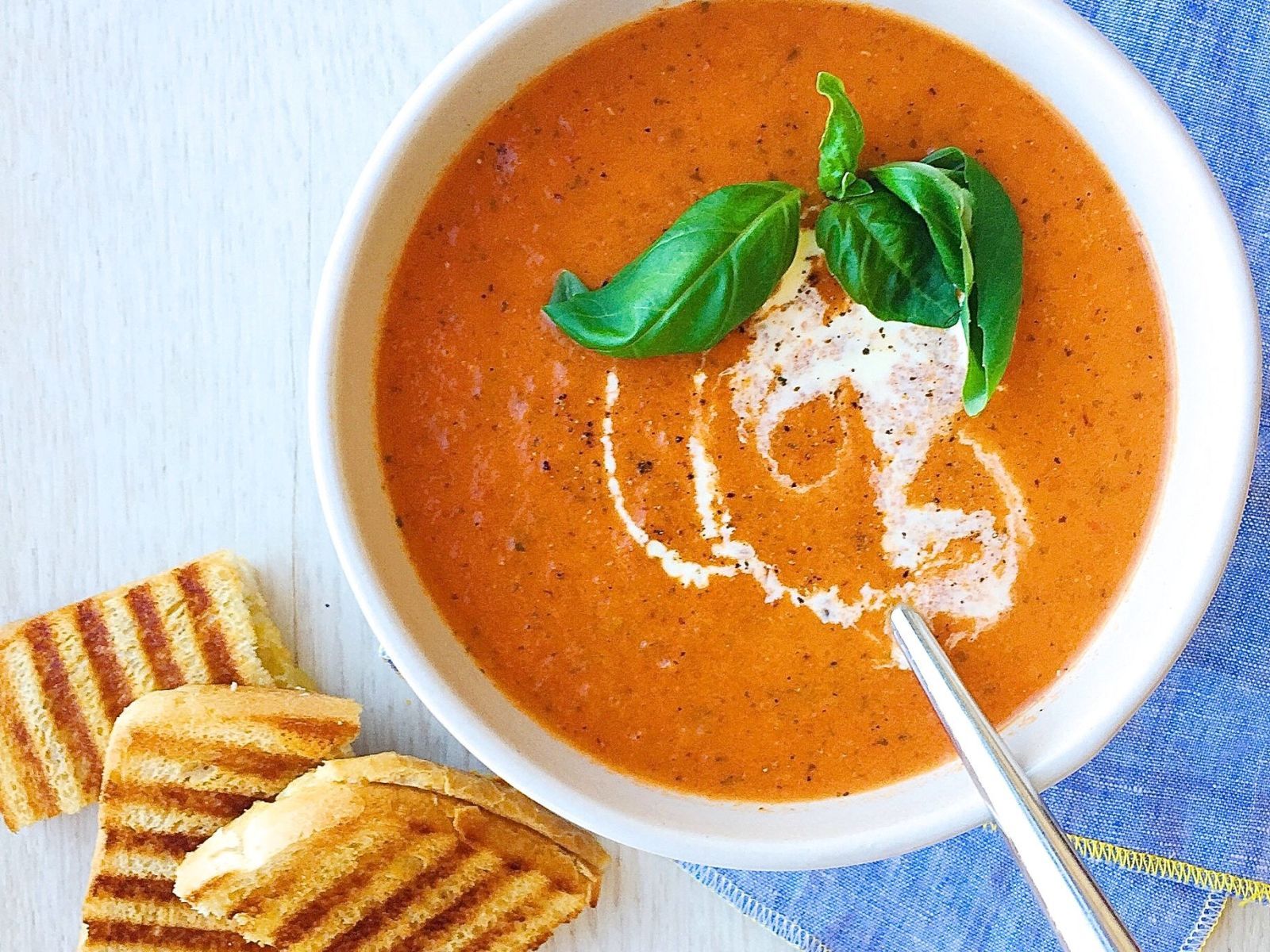 Creamy Tomato Basil Soup with Grilled Cheese Bites