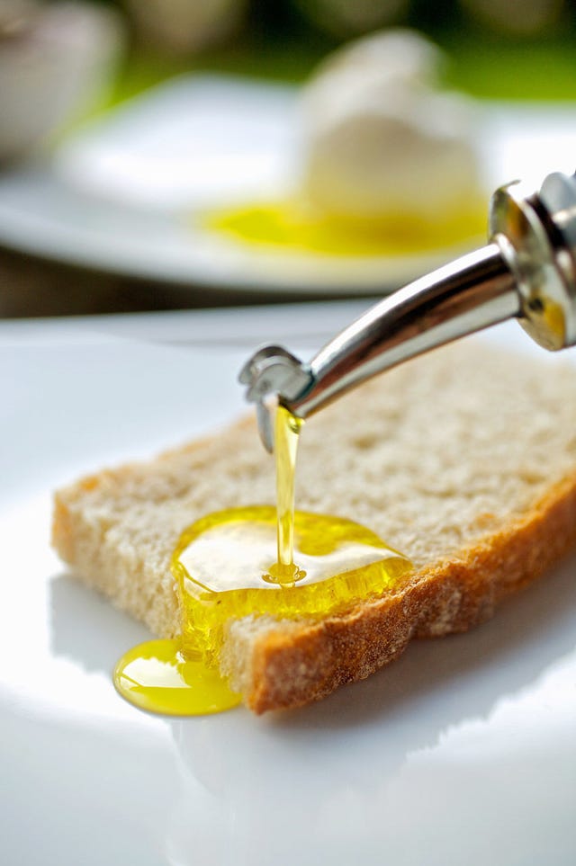 Food, Cuisine, Ingredient, Serveware, Finger food, Tableware, Baked goods, Dish, Dessert, Plate, 