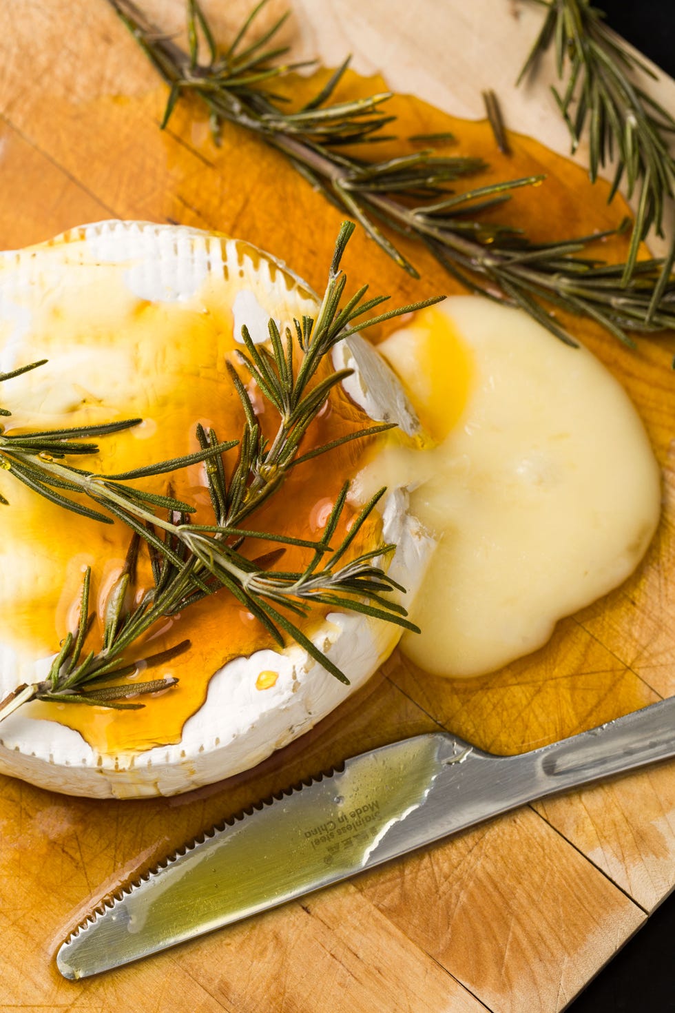 It takes a minute flat to dress up a wheel of brie; all it needs is a drizzle of honey and few sprigs of rosemary for a festive flair.
 Get the recipe on Delish.