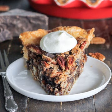 dark chocolate bourbon pecan pie