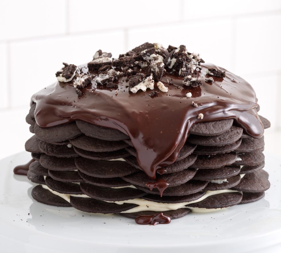 delish oreo icebox cake 1