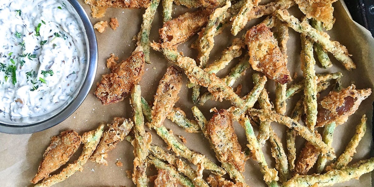 Fried Green Beans and Onions with Creamy Mushroom Dip