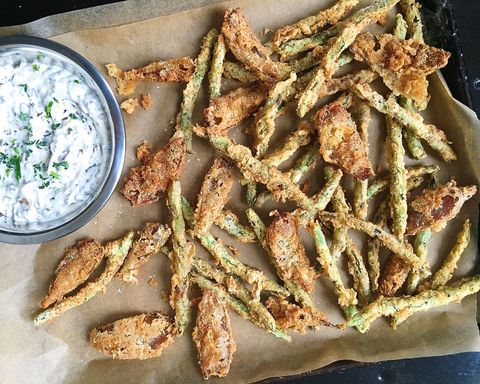 Fried Green Beans and Onions with Creamy Mushroom Dip