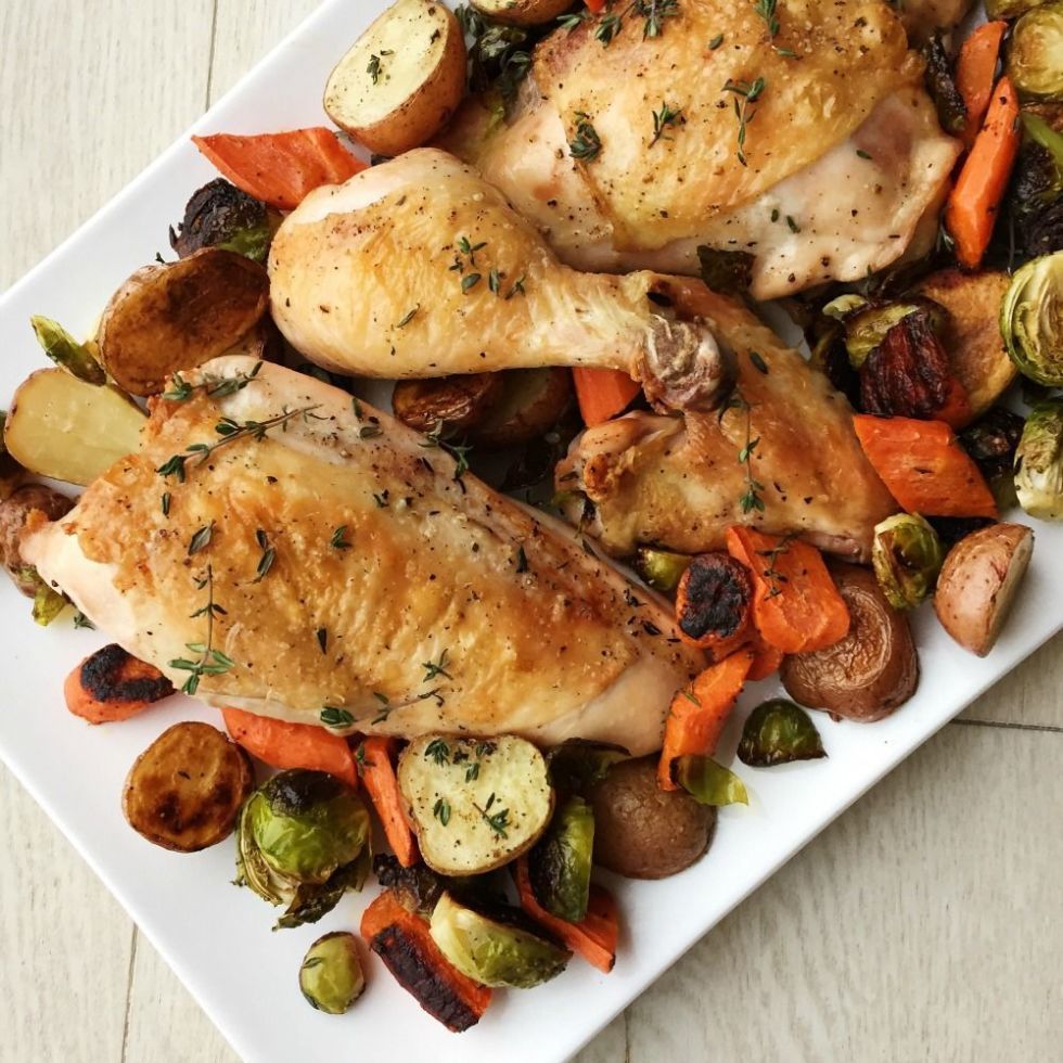 Best Easy Roast Chicken With Brussels Sprout, Potatoes, And Carrots ...