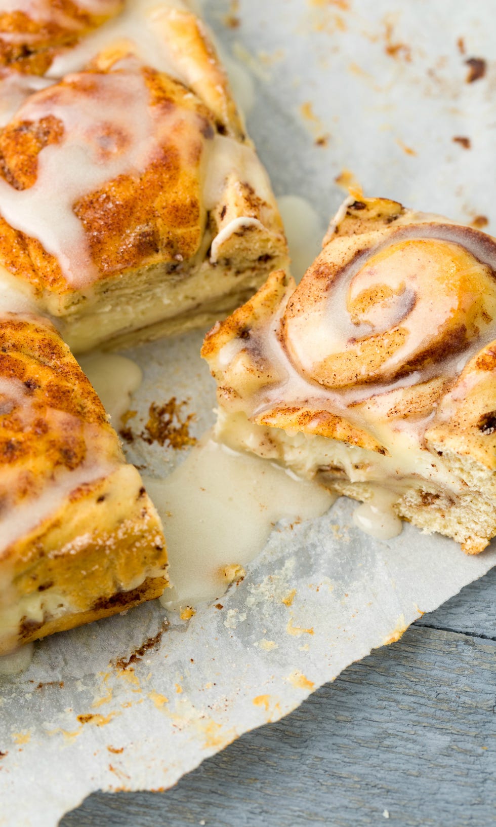 Dish, Food, Cuisine, Sweet Rolls, Ingredient, Cinnamon roll, Baked goods, Dessert, Staple food, Breakfast roll, 