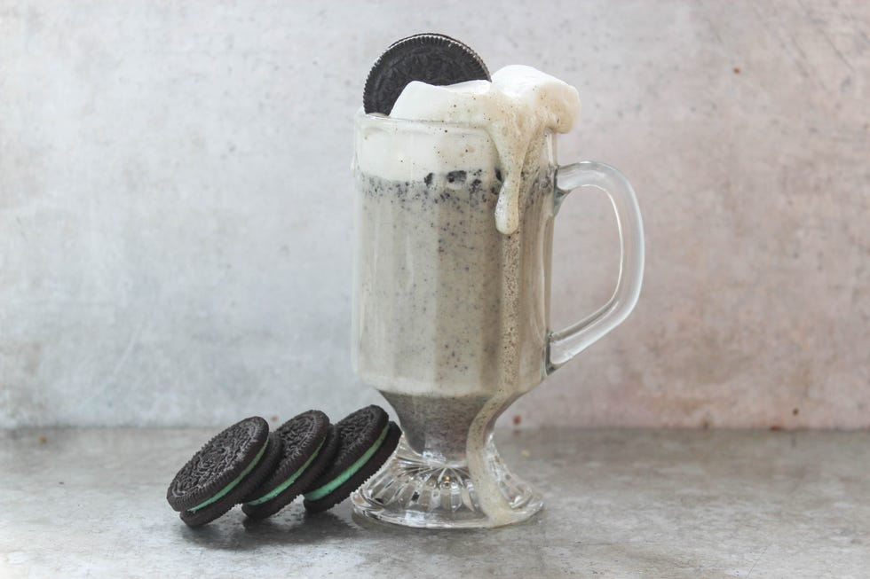 oreo mint hot chocolate