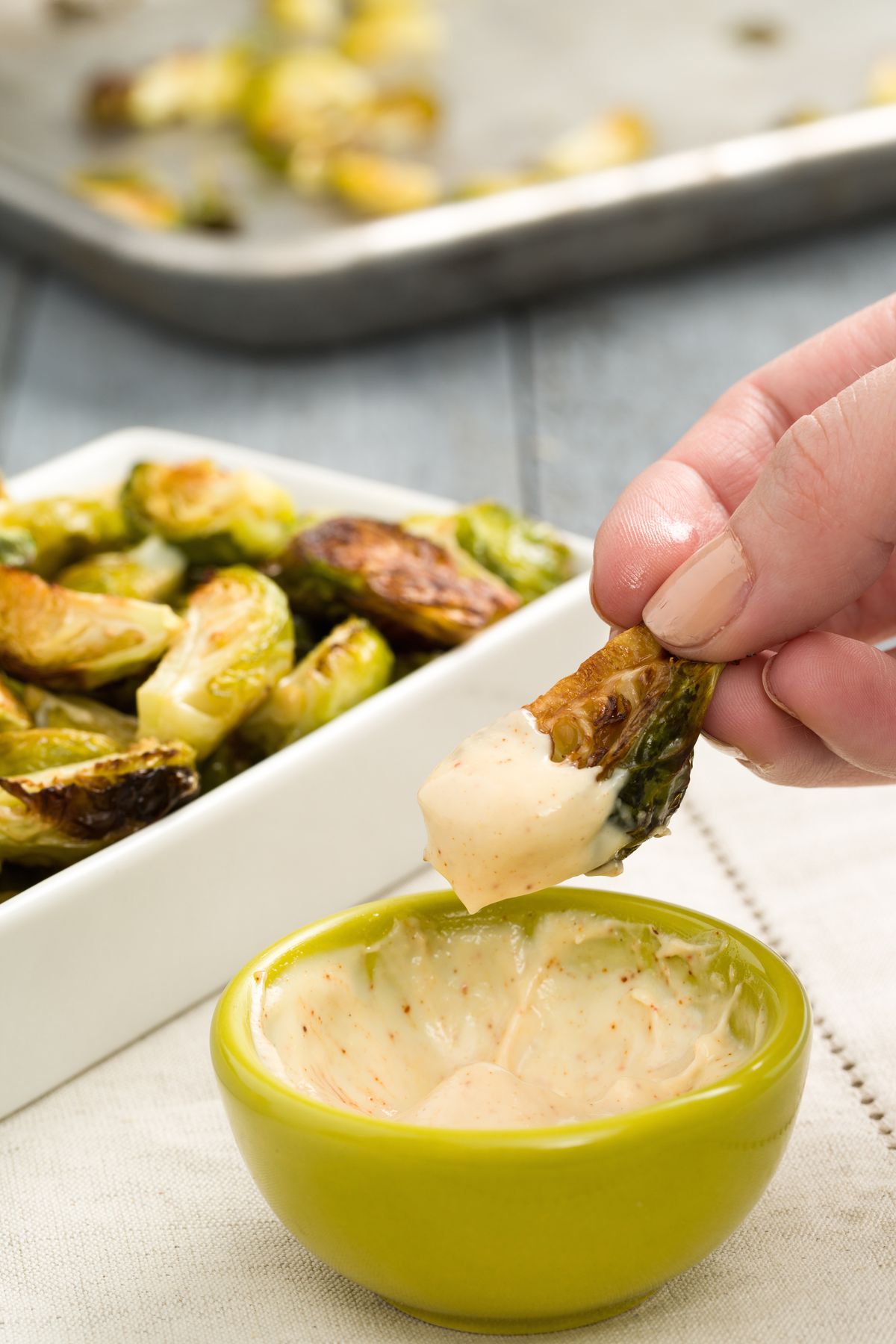 crispy brussels sprouts with spicy aioli
