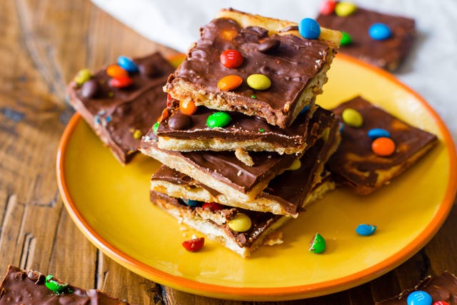 Easy Saltine Toffee Easy Saltine Toffee