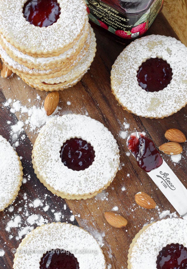 Food, Cuisine, Dish, Dessert, Baked goods, Powdered sugar, Baking, Jammie dodgers, Ingredient, Sweetness, 
