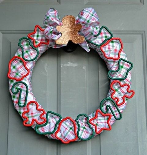 Green, Wreath, Pattern, Circle, Christmas decoration, 