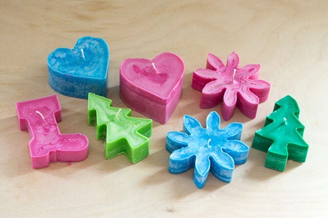 Pink, Teal, Confectionery, Aqua, Paper product, Natural material, Plastic, Hair accessory, Toy block, Ribbon, 