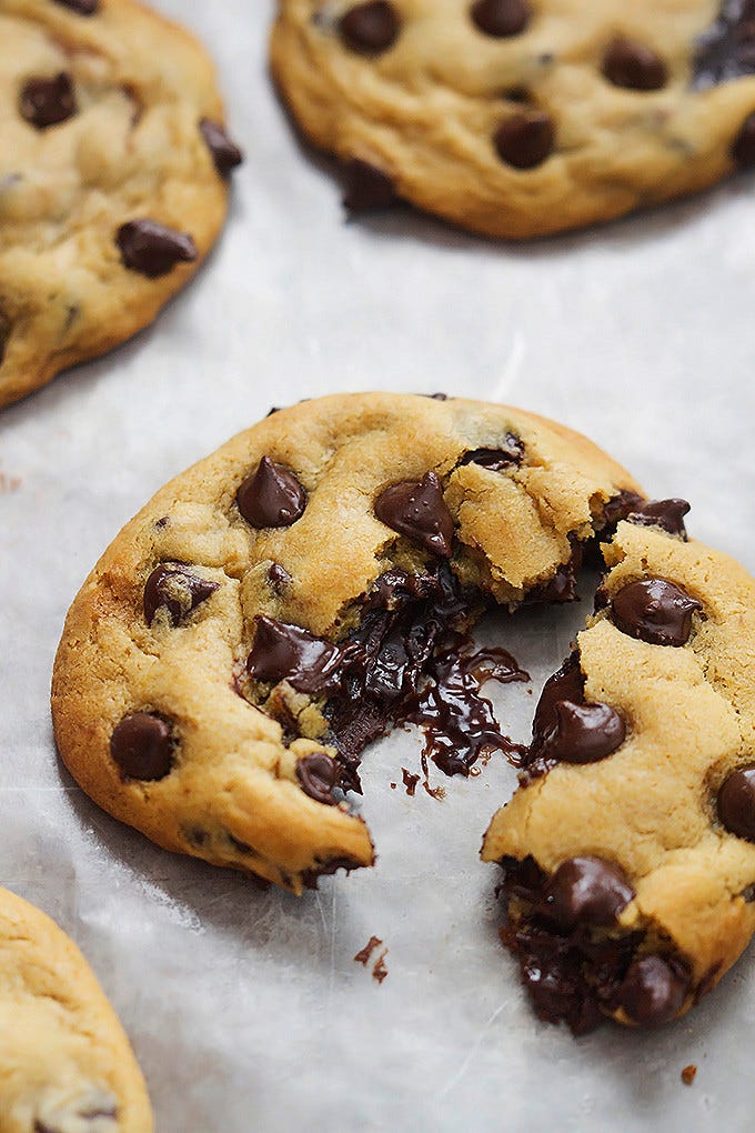Dish, Food, Chocolate chip cookie, Cookies and crackers, Cookie dough, Dessert, Snack, Cuisine, Ingredient, Baking, 