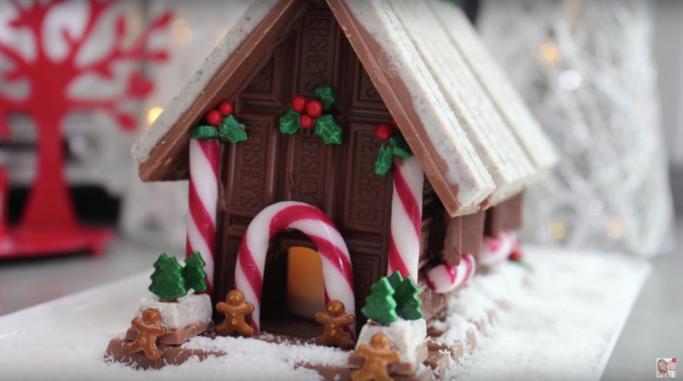 Winter, Gingerbread house, House, Dessert, Christmas decoration, Gingerbread, Christmas, Home, Interior design, Holiday, 