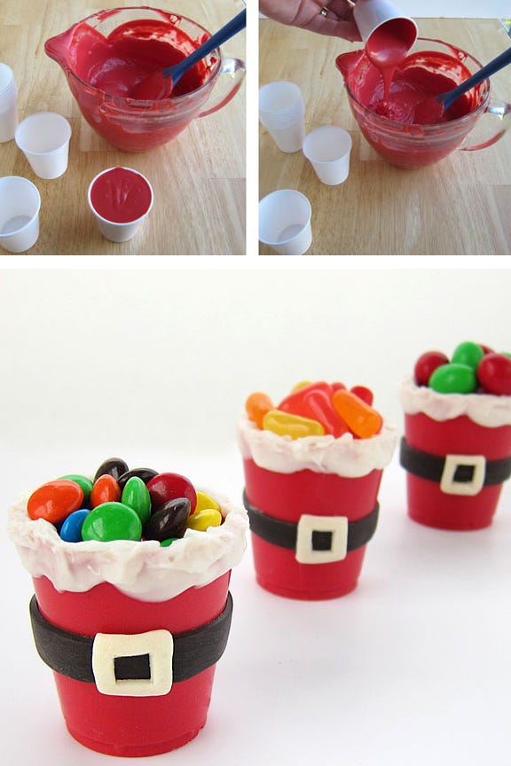 Serveware, Red, Dishware, Food, Carmine, Ingredient, Basket, Cuisine, Fictional character, Bowl, Serveware, Red, Dishware, Food, Carmine, Ingredient, Basket, Cuisine, Fictional character, Bowl,