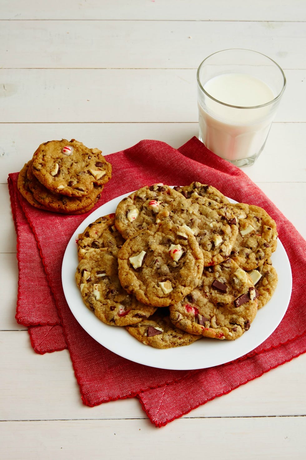 Food, Cuisine, Finger food, Ingredient, Serveware, Dish, Drink, Tableware, Breakfast, Recipe, 