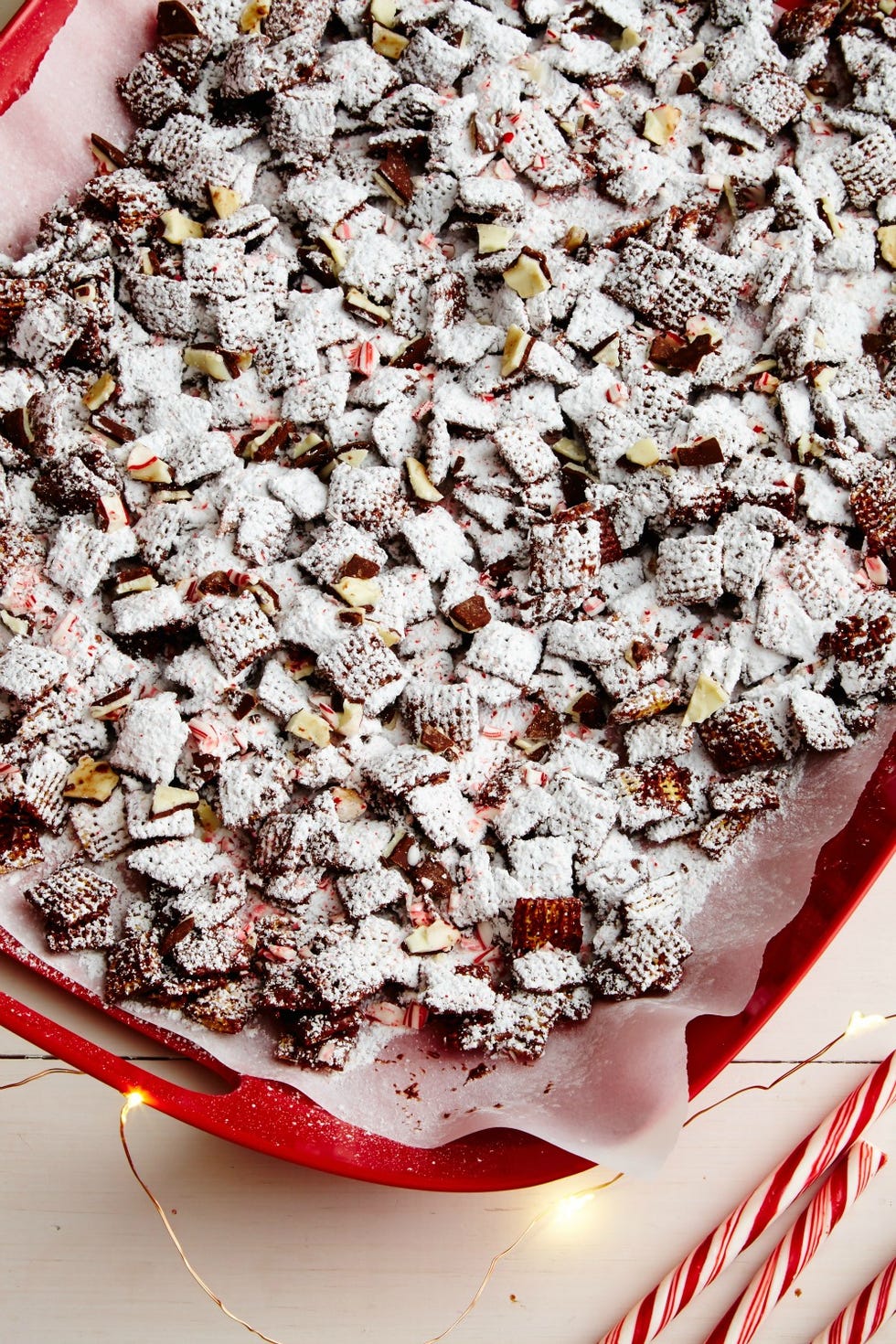 White, Carmine, Recipe, Cuisine, Dish, Baked goods, Dessert, Sweetness, Kuchen, Pastry, 