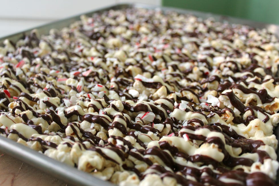 lidey's table holiday popcorn bark