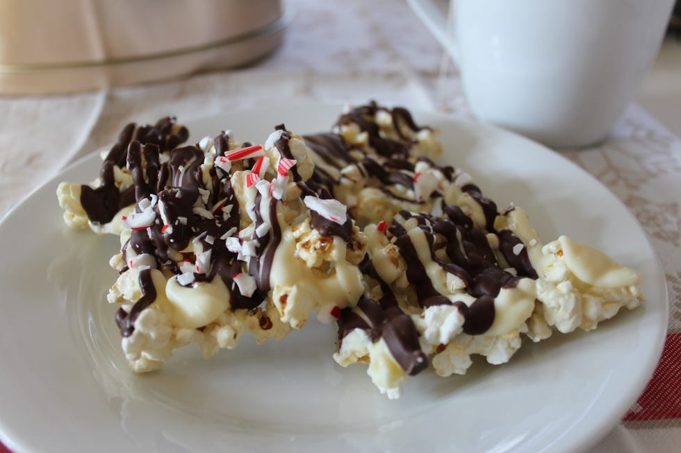 Lidey's Table Holiday Popcorn Bark Plate