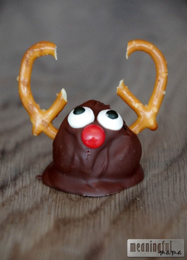 Brown, Food, Dessert, Sweetness, Baked goods, Ingredient, Confectionery, Chocolate, Icing, Cuisine, 
