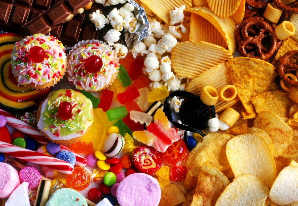 Sweetness, Cuisine, Food, Confectionery, Dessert, Snack, Junk food, Candy, Finger food, Natural material, 
