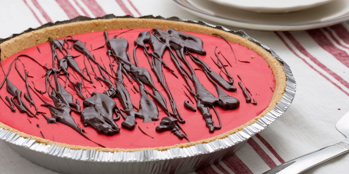 Red Velvet No-Bake Cheesecake
