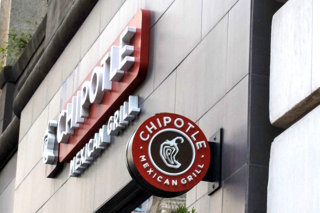 Font, Signage, Logo, Carmine, Sign, Circle, Symbol, Trademark, Emblem, 