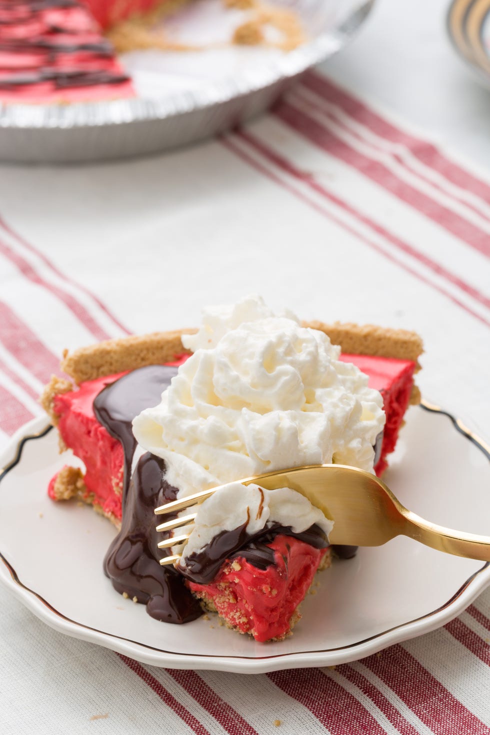No Bake Holiday Cheesecakes - How to Make No Bake Holiday Cheesecakes