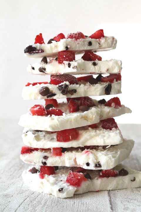 Food, Cuisine, Ingredient, Dessert, White, Red, Fruit, Sweetness, Whipped cream, Dairy, 