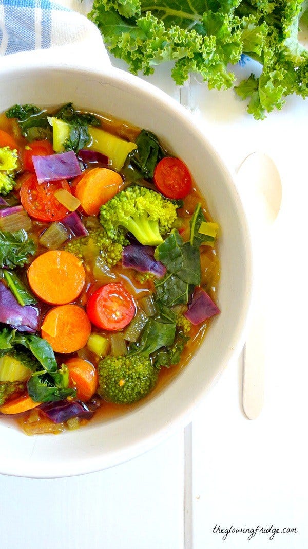 Food, Garden salad, Dish, Vegetable, Cuisine, Leaf vegetable, Ingredient, Cruciferous vegetables, Salad, Vegetarian food, 