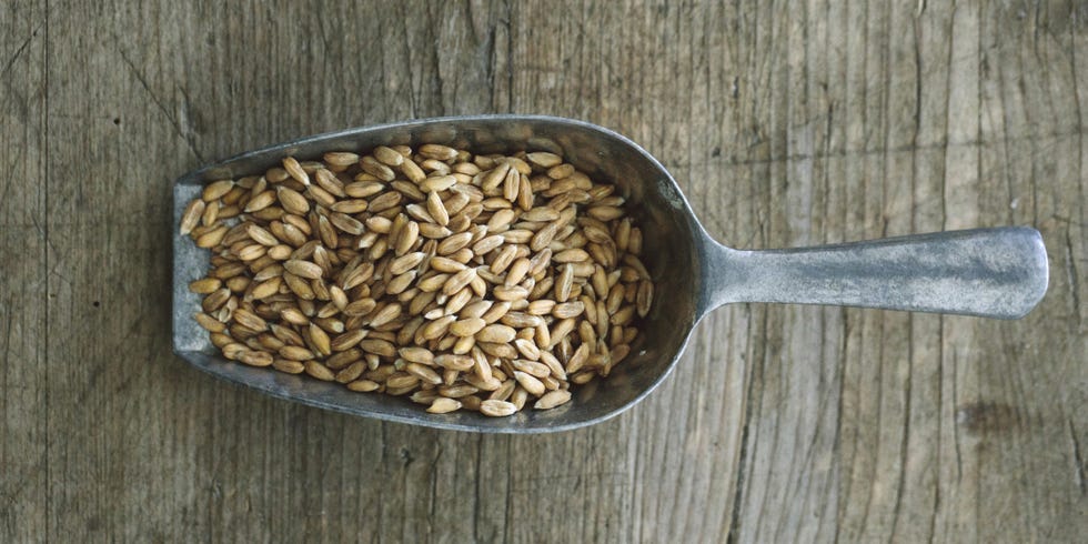 Ingredient, Food, Seed, Kitchen utensil, Cutlery, Produce, Nuts & seeds, Natural material, Serveware, Cereal, 
