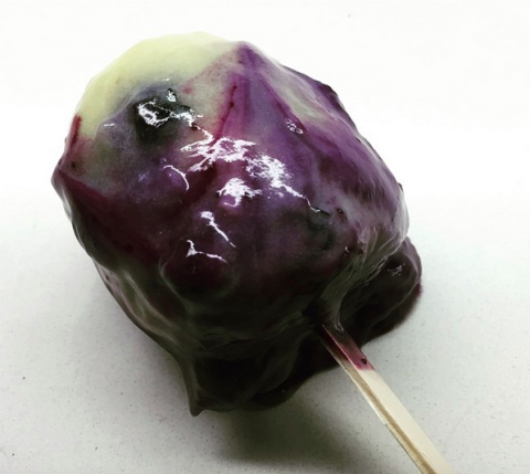 Food, Vegetable, Natural foods, Produce, Purple, Ingredient, Black, Violet, Whole food, Snapshot, 