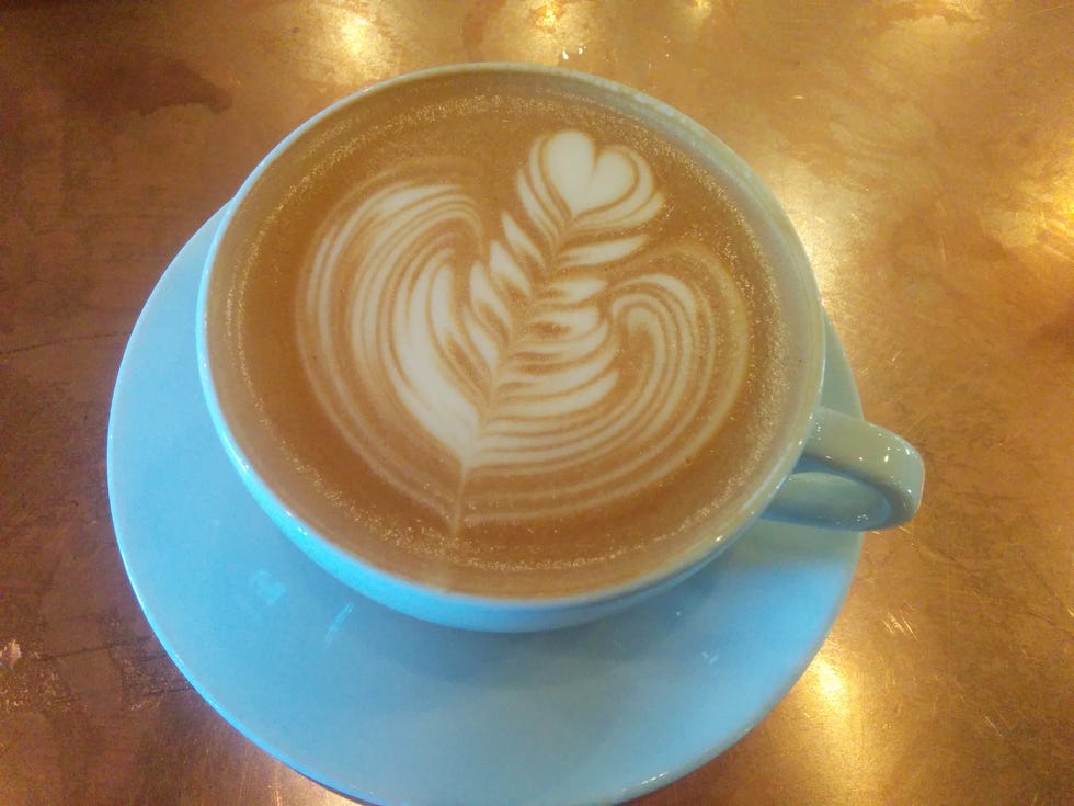 Cup, Coffee cup, Serveware, Drinkware, Drink, Teacup, Espresso, Café, Single-origin coffee, Flat white, 