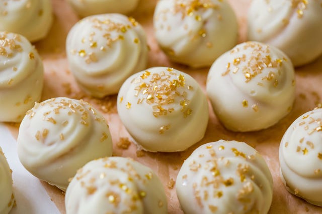 golden oreo truffles