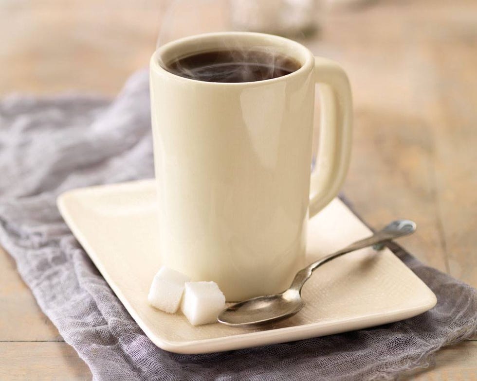 Serveware, Coffee cup, Cup, Dishware, Drinkware, Tableware, Teacup, Kitchen utensil, Saucer, Drink, 