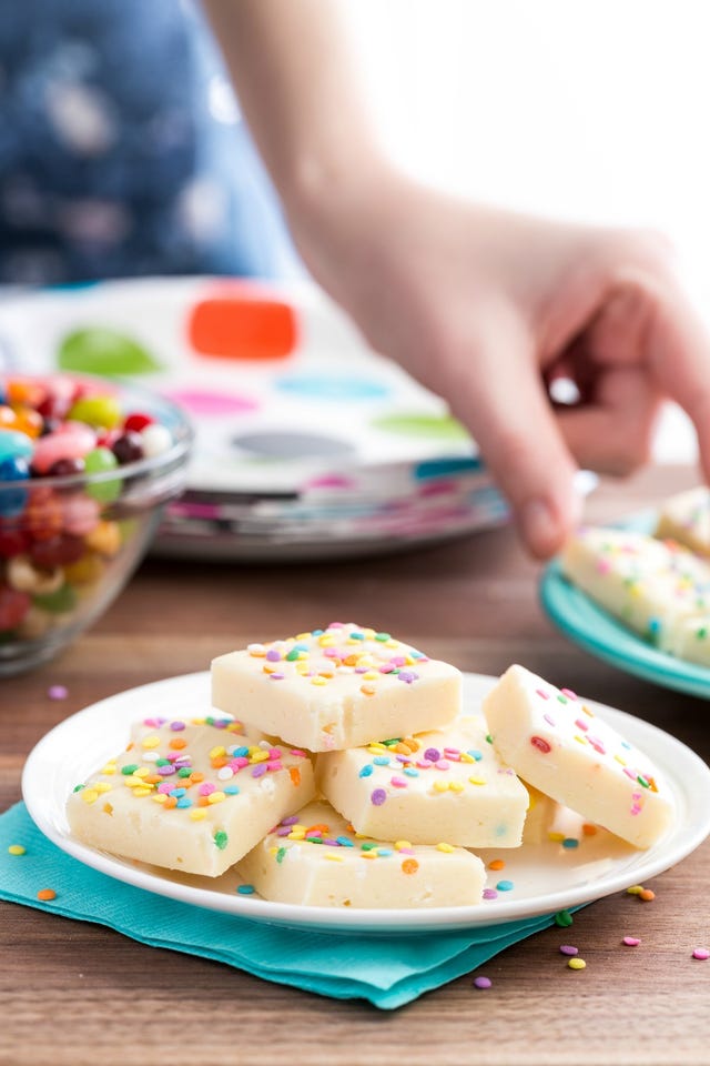 birthday cake fudge